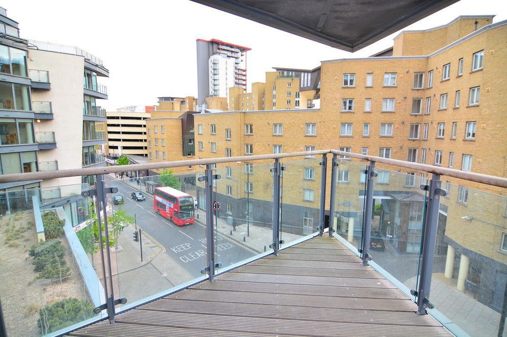 Apartment Wharf - Canary South Londra Exterior foto