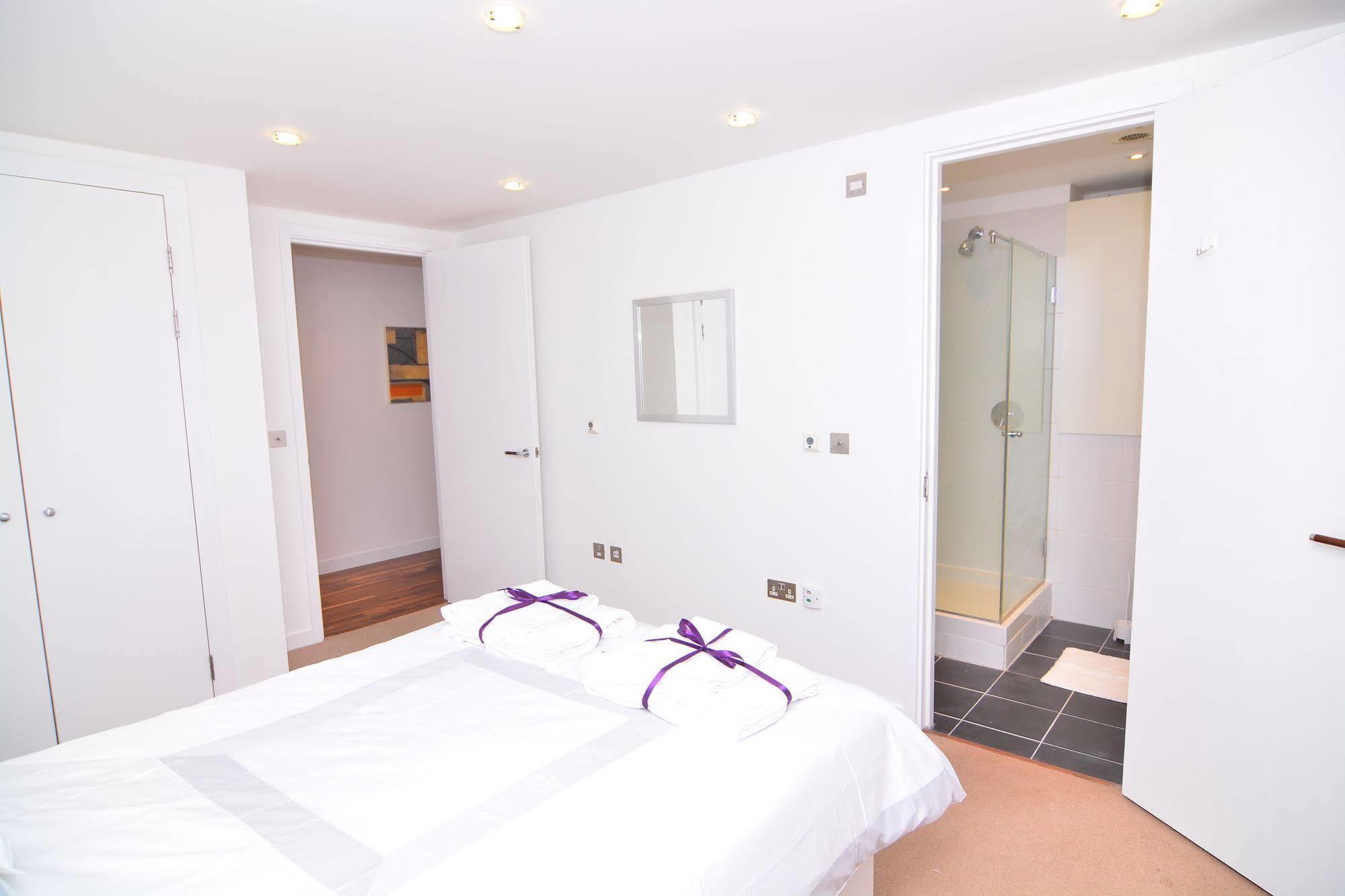 Apartment Wharf - Canary South Londra Exterior foto
